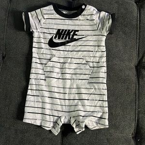 Nike 3m 1-piece